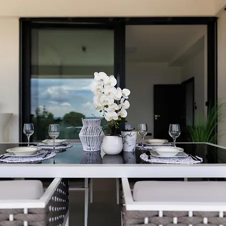 Panorama Corner - Pool, Sauna, Parking * Alsóörs