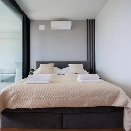 Apartamento Panorama Corner - Pool, Sauna, Parking *