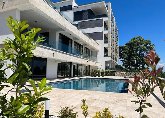 Panorama Corner - Pool, Sauna, Parking Alsóörs