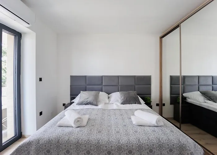 アパート Panorama Corner - Pool, Sauna, Parking