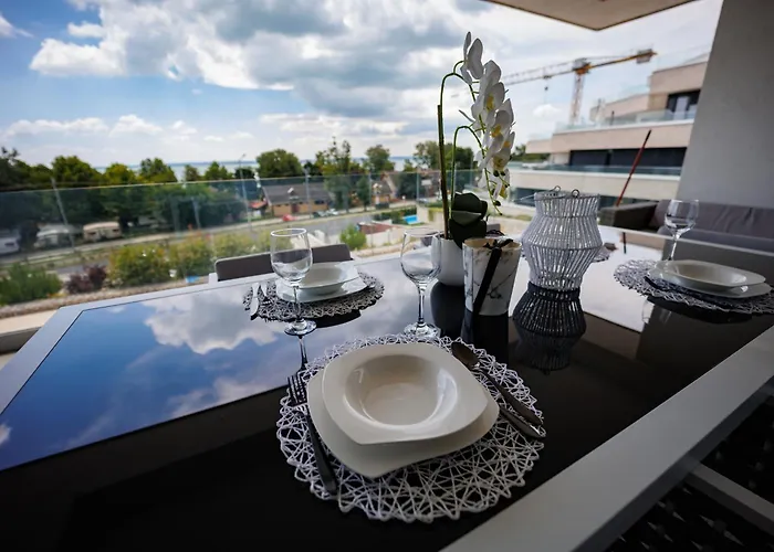 Panorama Corner - Pool, Sauna, Parking Alsóörs