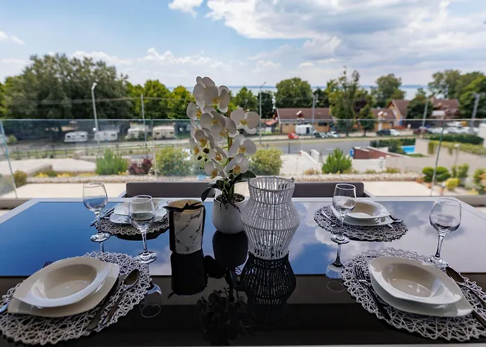 Panorama Corner - Pool, Sauna, Parking