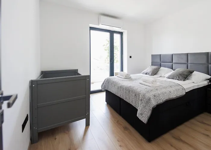 アパート Panorama Corner - Pool, Sauna, Parking